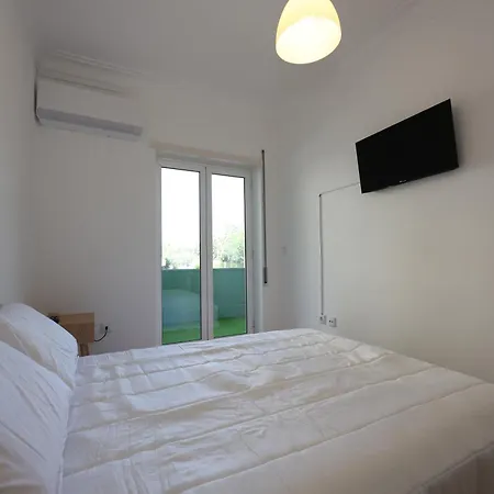 Séjour chez l'habitant 95 *