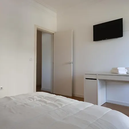 Δωμάτια σε οικογενειακή κατοικία 95 Lisboa